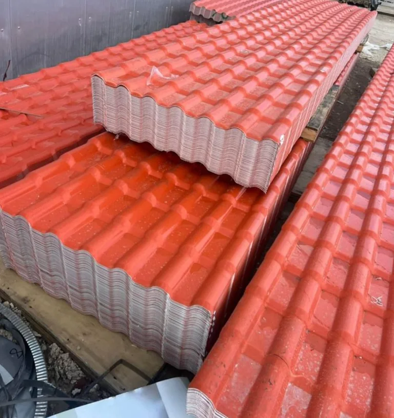 Close view of red tile-profile Dumuzas roofing sheets